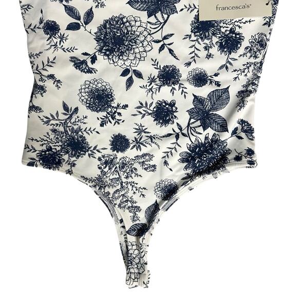 NEW Yummi By Francescas Blue and White Floral Bodysuit Size Small - Picture 2 of 8